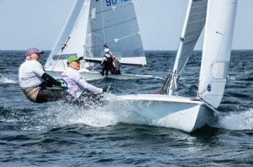 Behaupteten ihre Führungsposition trotz Defektes am Boot:
Jørgen BOJSEN-MØLLER und Jacob BOJSEN-MØLLER